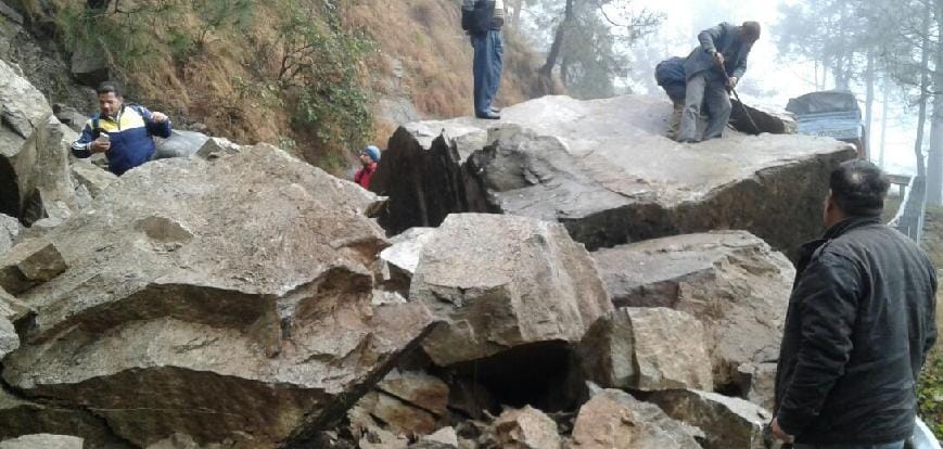 landslide in chamba-pathankot national highway