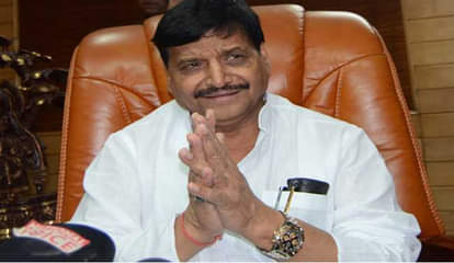 bjp saffron color in etawah