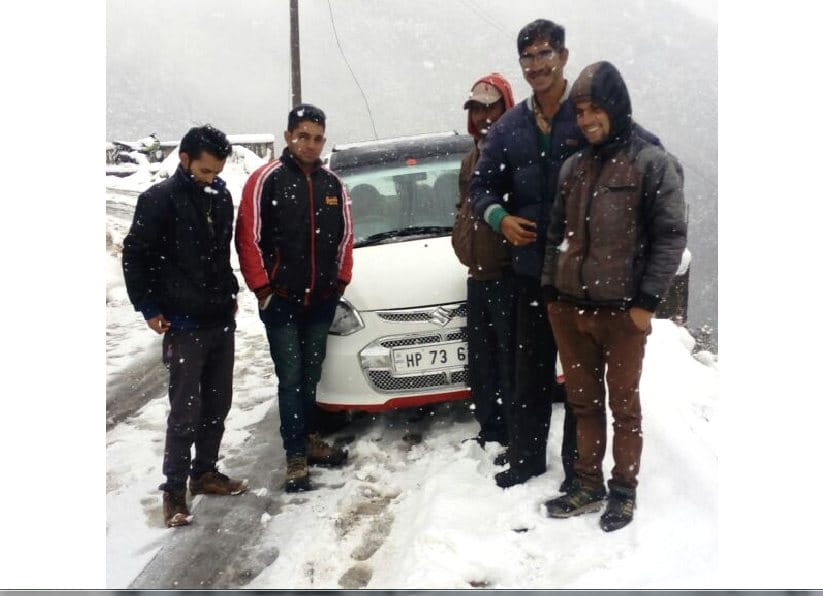 Fresh Snowfall in Himachal, Snowfall at Shimla Also.