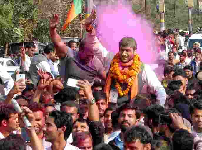 bjp won in meerut south