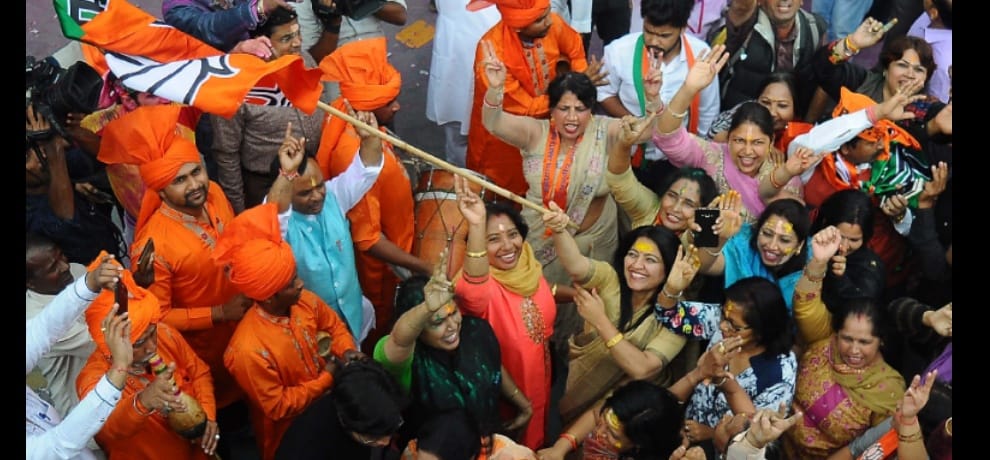 BJP's celebration: Kesariya's passion for color