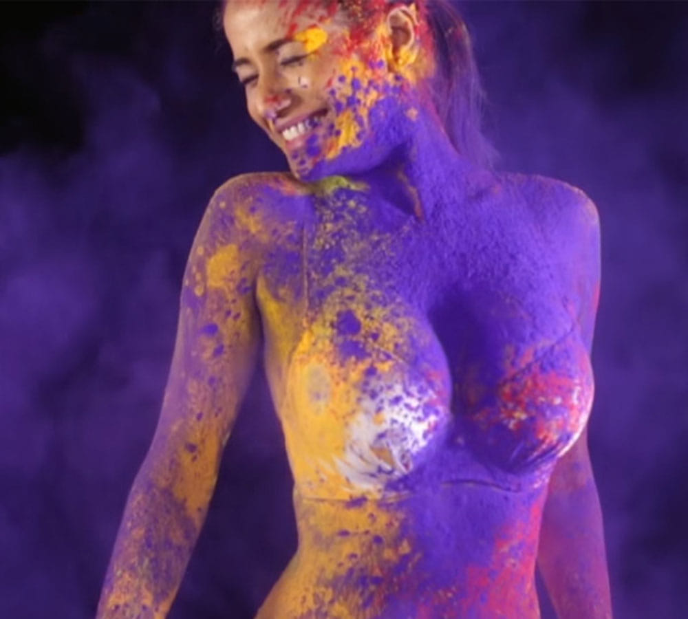 poonam pandey release holi video for her fans