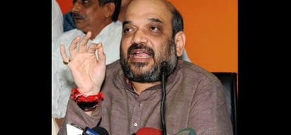 these two name in the race of uttarakhand cm