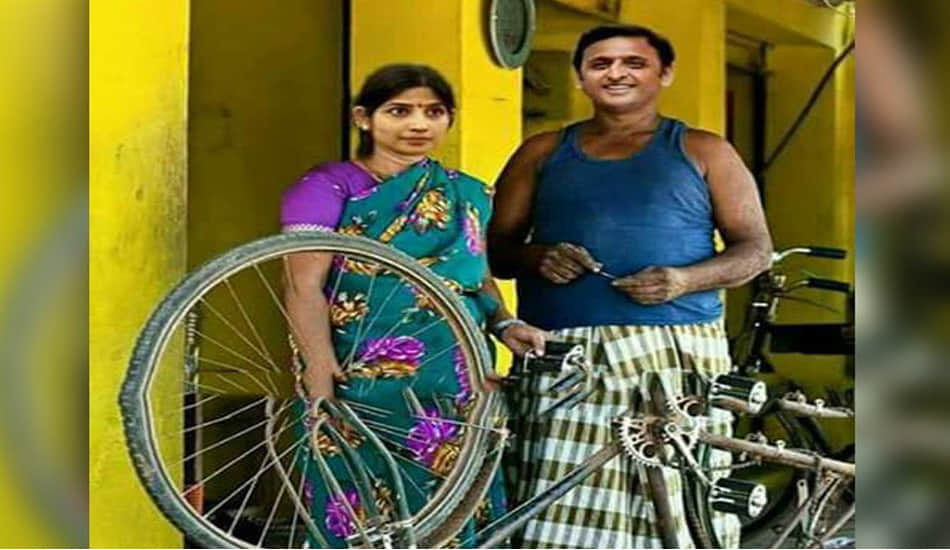 photos of shivpals sons viral on social media