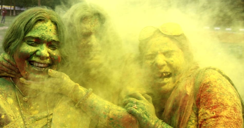 chandigarh holi celebreation, holi colour,