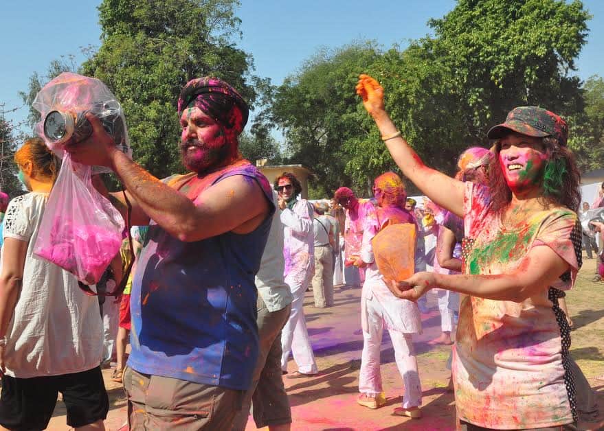 holi celebration in hotel khasa kothi jaipur