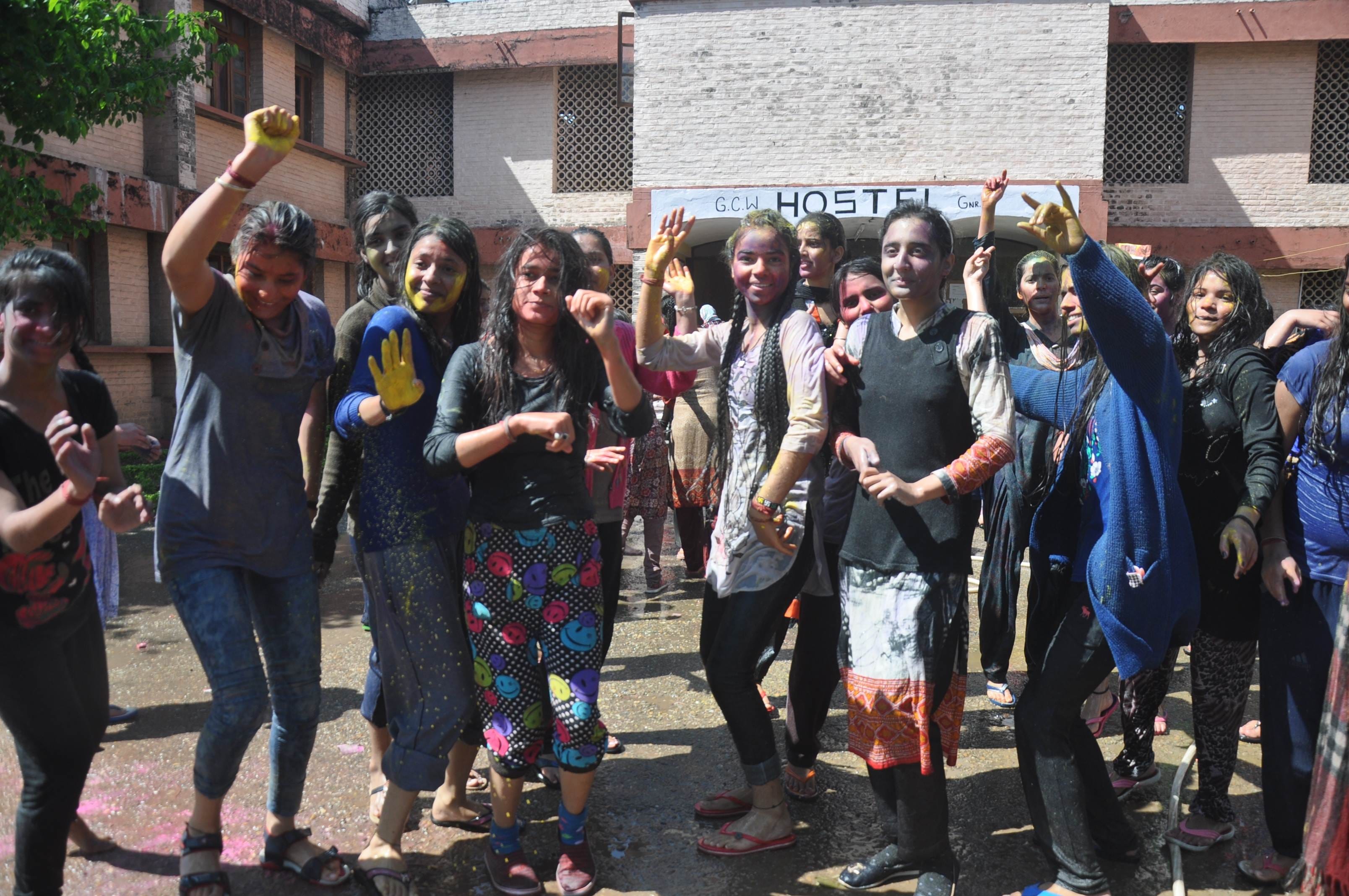 holi celebration in jammu city