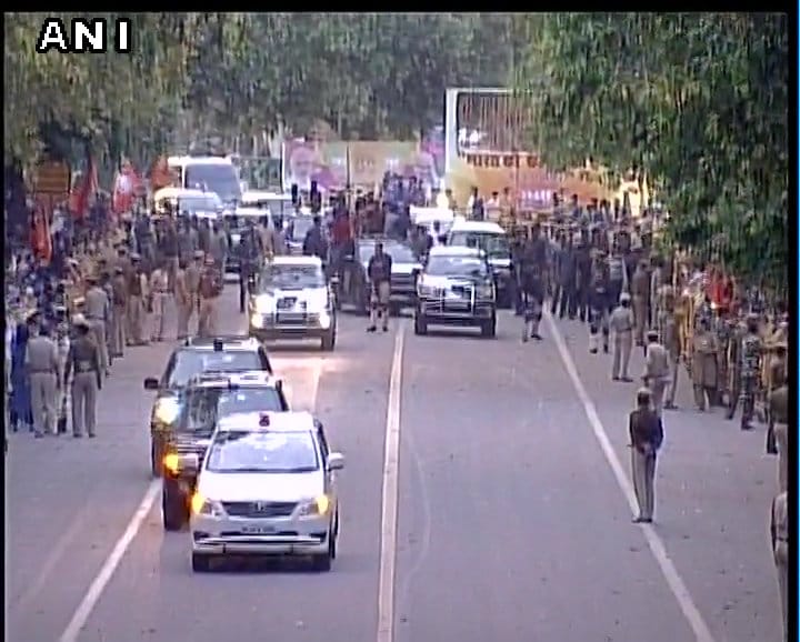 after UP and uttarakhand win PM MODI ROAD SHOW AT BJP DELHI HEADQUARTER