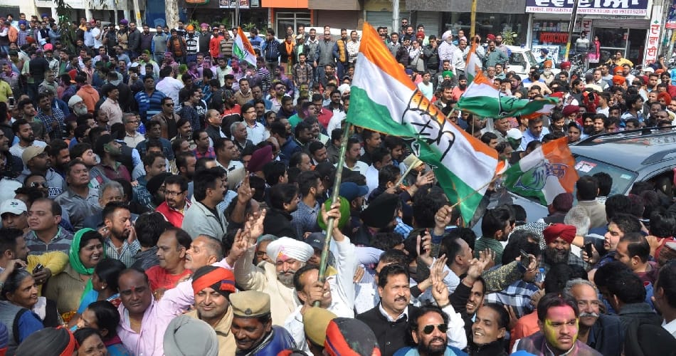gurdaspur loksabha election, bjp vs congress vs aap