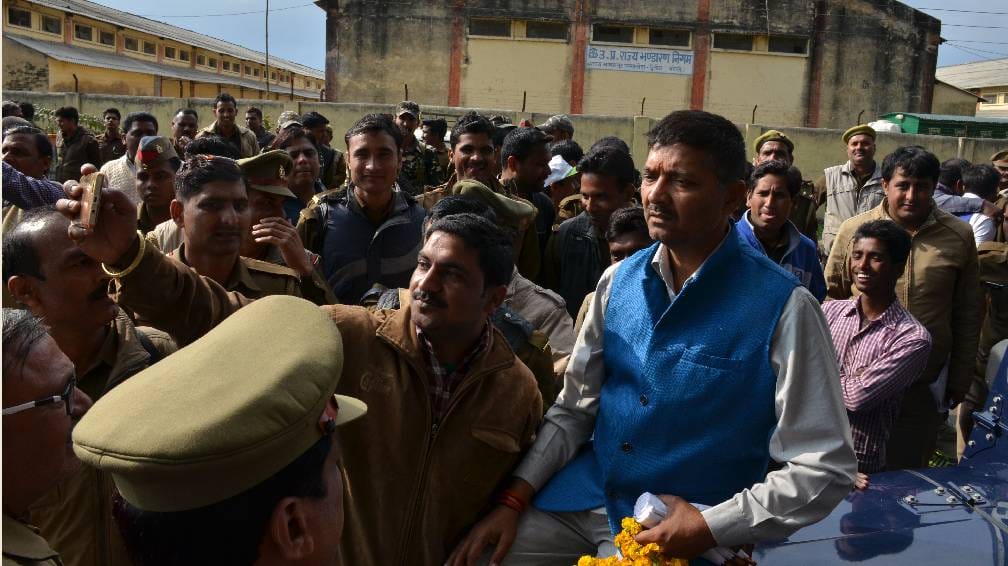 Rajesh's saffron storm, weak mujahid