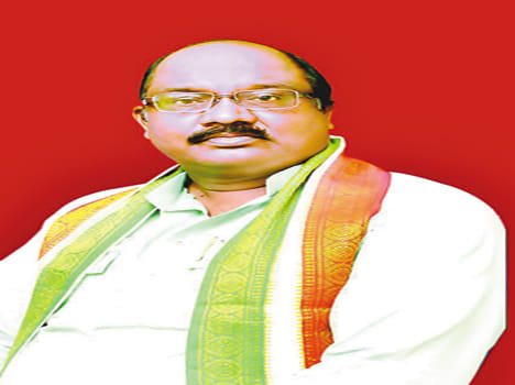 Chaudhary family, having two flags, is empty-handed