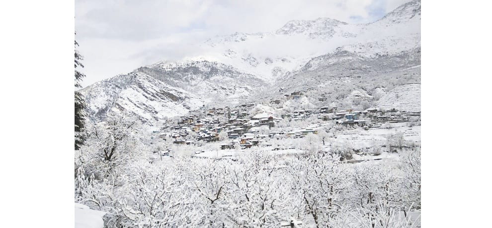 heavy snowfall in chamba and manali