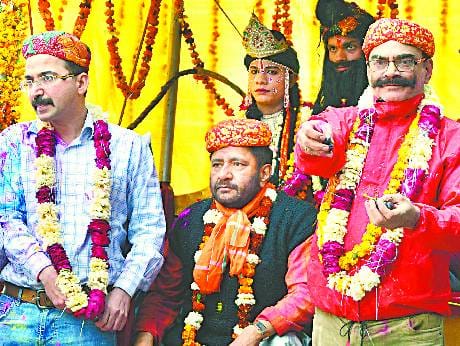 Nrusingh Shobha traveled from Dhoom