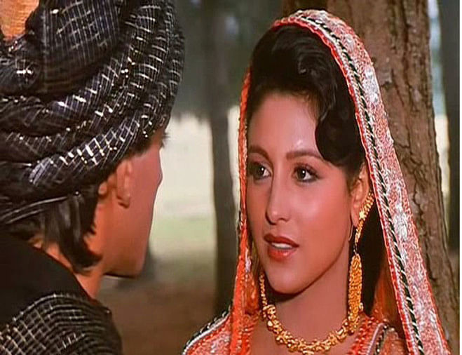 salman khan superhit film sanam bewafa actress chandni is far away from  limelight  पहल सपरहट फलम क बद गयब हई सलमन खन क य हरइन अब  कर रह ह य कम