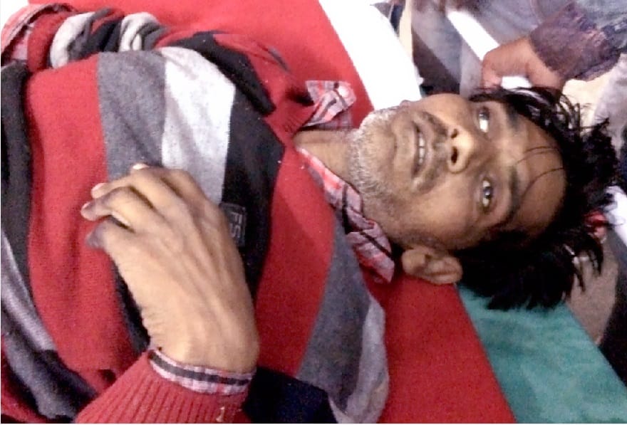 Bloody holi on the occasion of Dulhandi, the death of a gunfire, a death