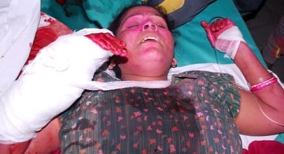 Bloody holi on the occasion of Dulhandi, the death of a gunfire, a death