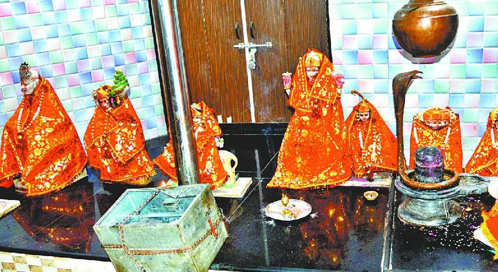 Stolen in Sai Temple and Mobile Shop