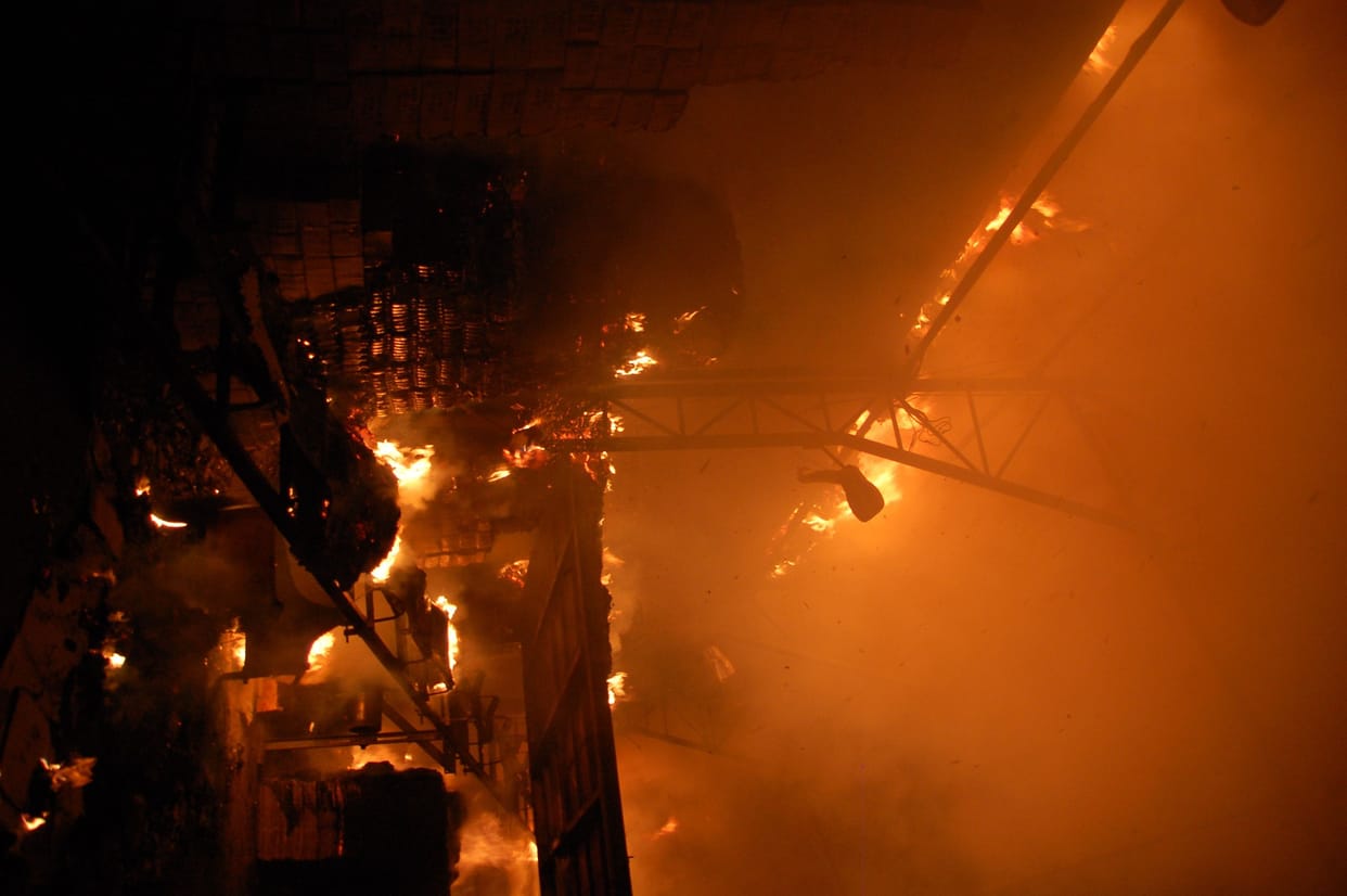 Fireworks burn dead, two workers burn alive