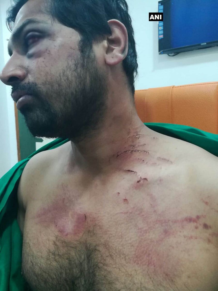Doctor beaten up by patient's relatives allegedly due to delay in treatment,9 arrested