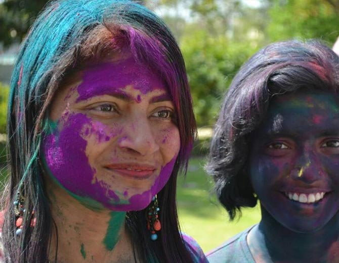 view photos of ias b chandrakala holi celebration 