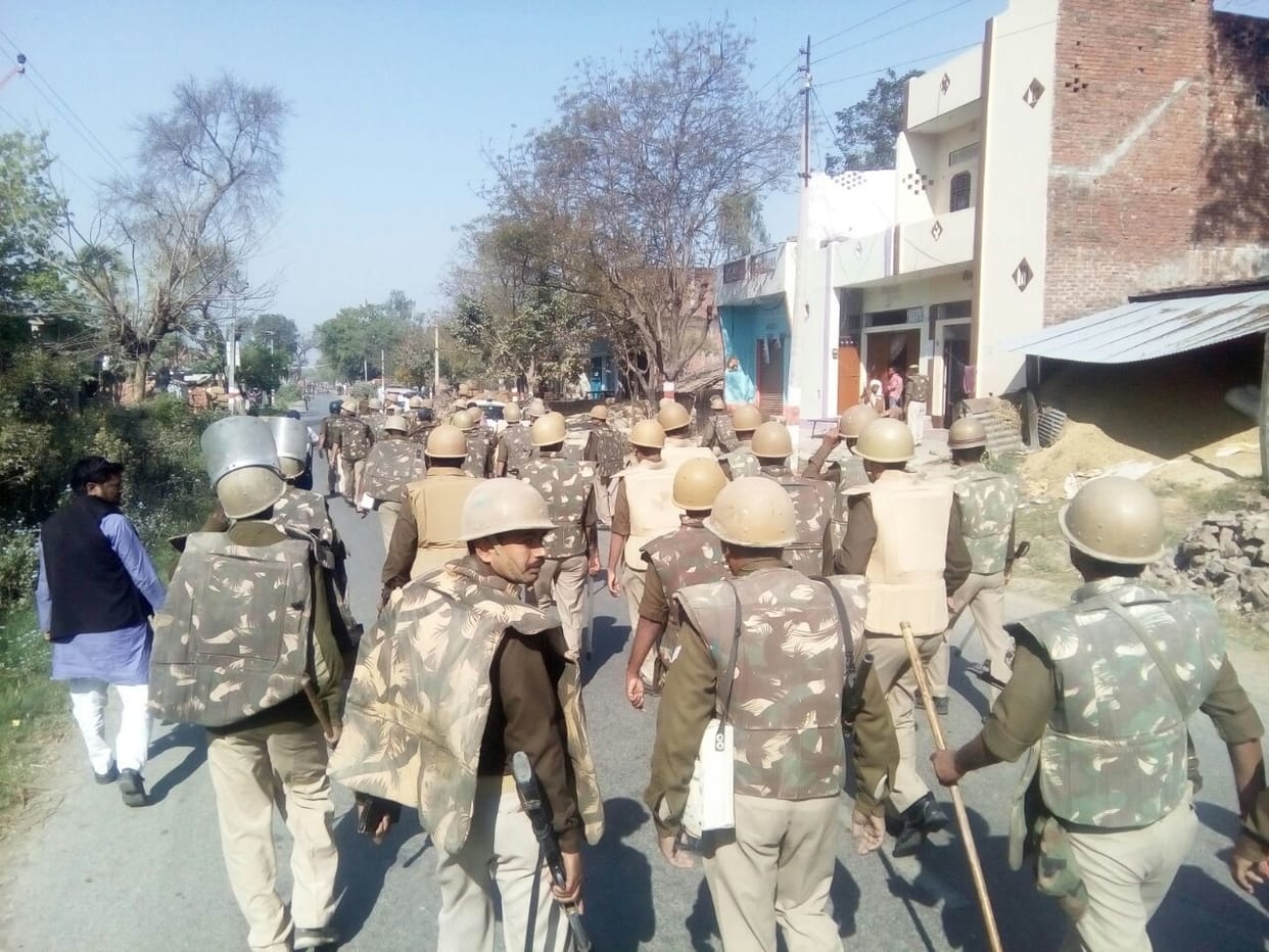  Communal tension in Azamgarh, several round firing