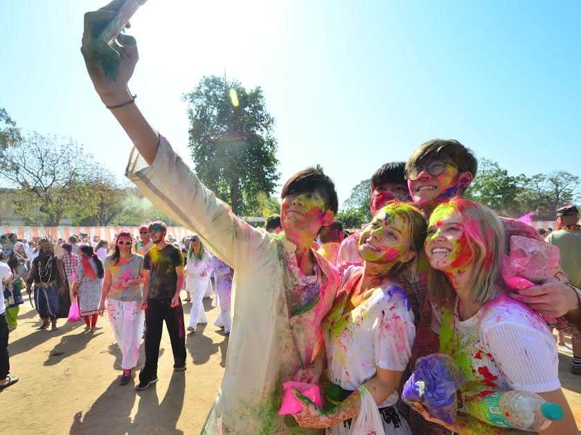 dhulandi festival in hotel khasa kothi jaipur