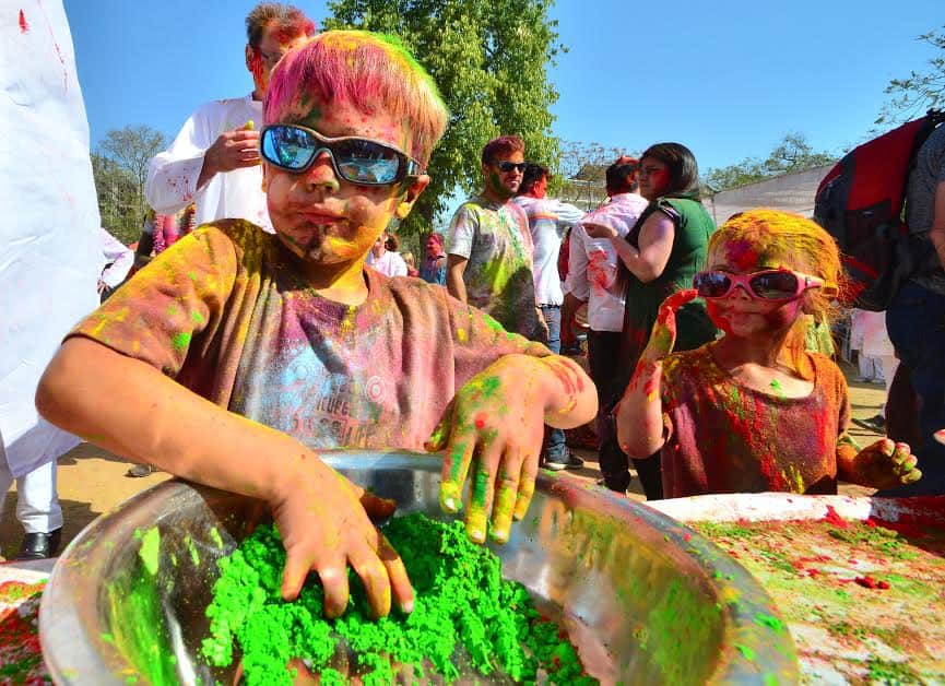 dhulandi festival in hotel khasa kothi jaipur