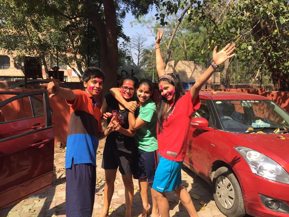  ... when Ishant Sharma have to play 'Banarasi Holi', see exqlusiv pictures