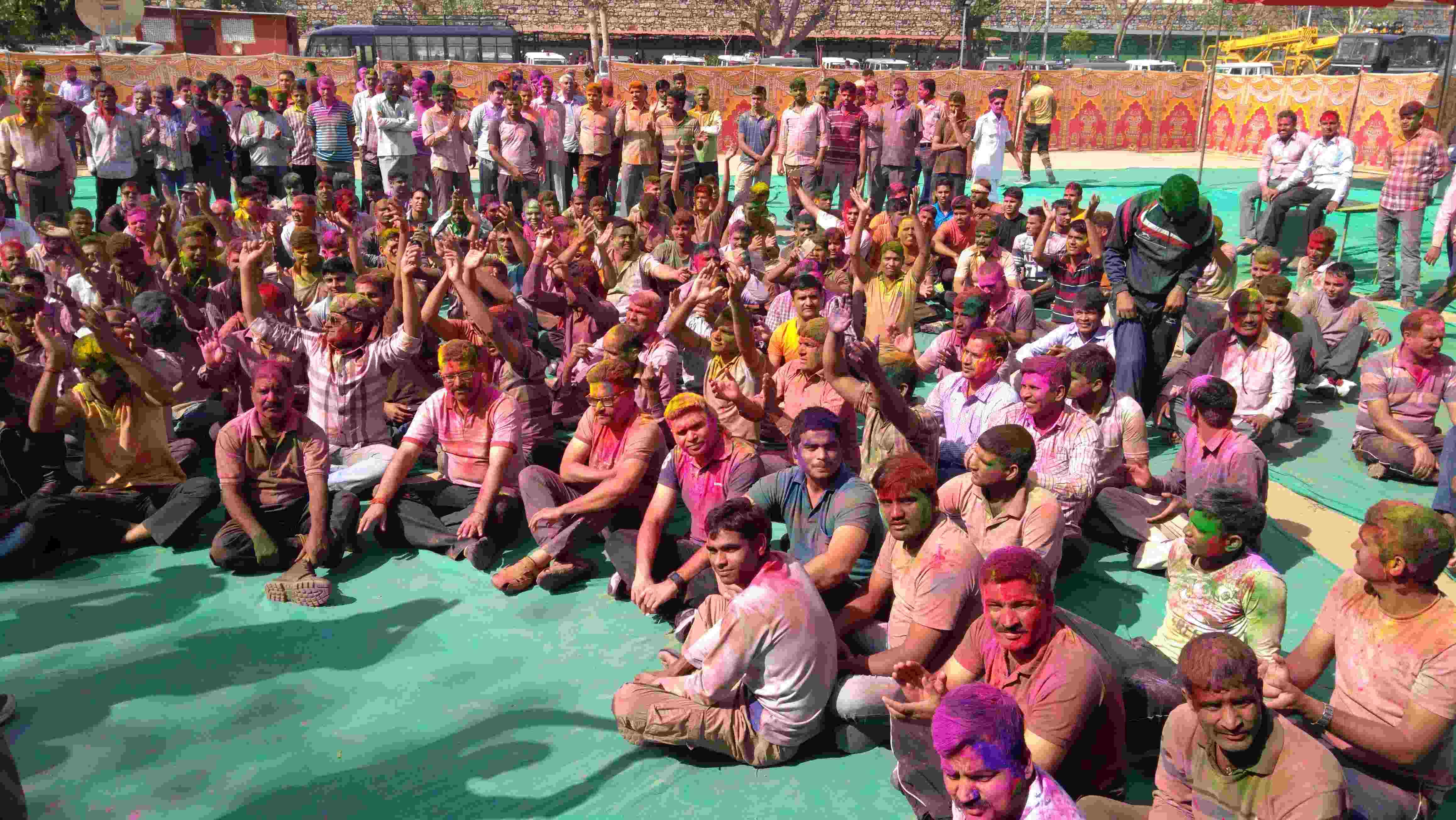 holi celebration of jaipur police