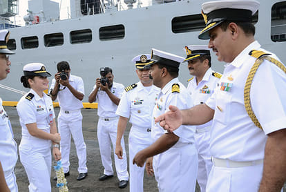 indian navy invites application for pilot/ATS in SSC tech entry scheme
