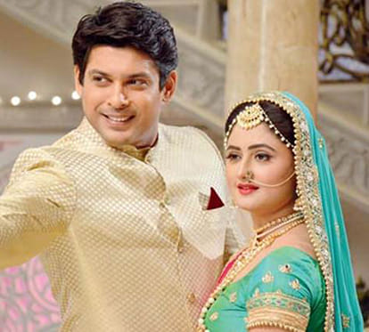 Siddharth Shukla Tantrums Hit The Ceiling, Walks Out Of An Interview