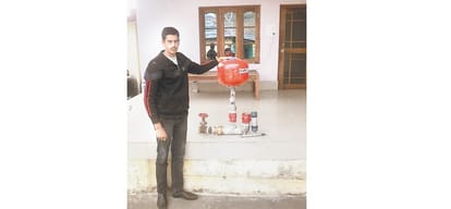 vijay invented a pump for water supply need no electricity 