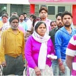 थाने पहुंची पीड़ित महिला