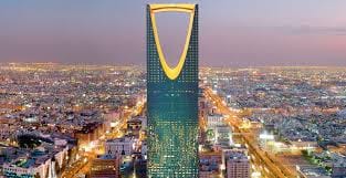 Husband went to Saudi Arabia, sends 20 thousand months and wife has given such gul