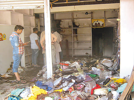 Fire in the redeemed shop, loss of millions