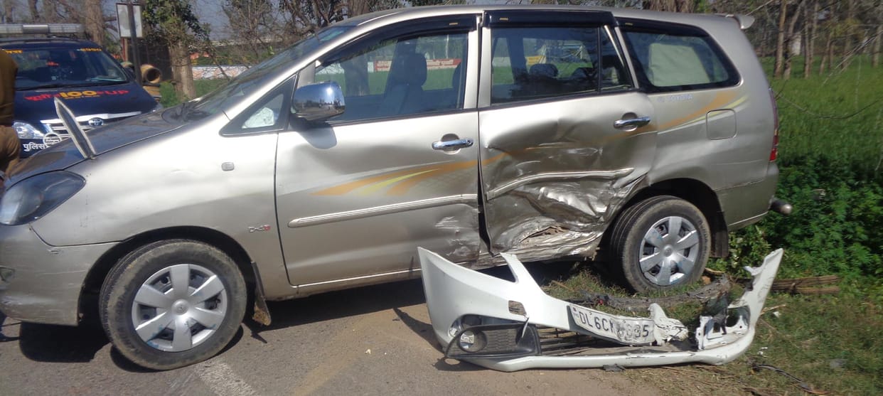 Eight people injured in road accidents.