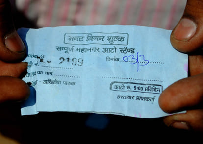 Auto drivers recover 30 lakhs every month