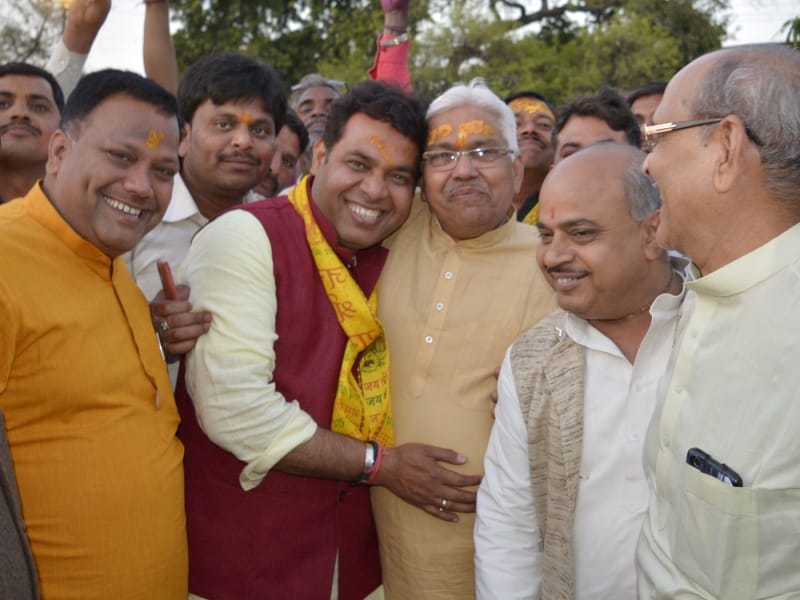 holi celebration in mathura by politician