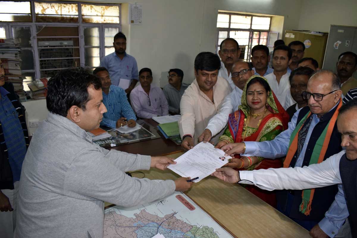 bjp doing everything to win the shobharani