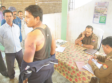 Youth gets mortgage cash and ring looted