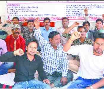 Strike of post workers, work disrupted