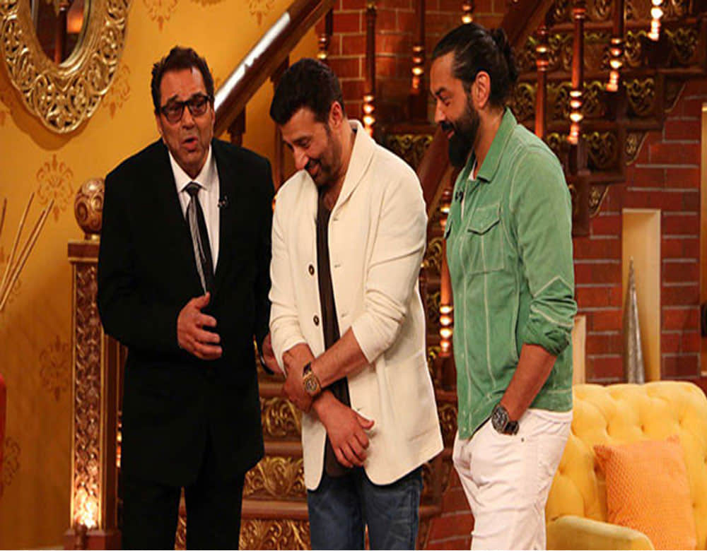 Emotional Sunny Deol is feeling sorry for his son Karan deol