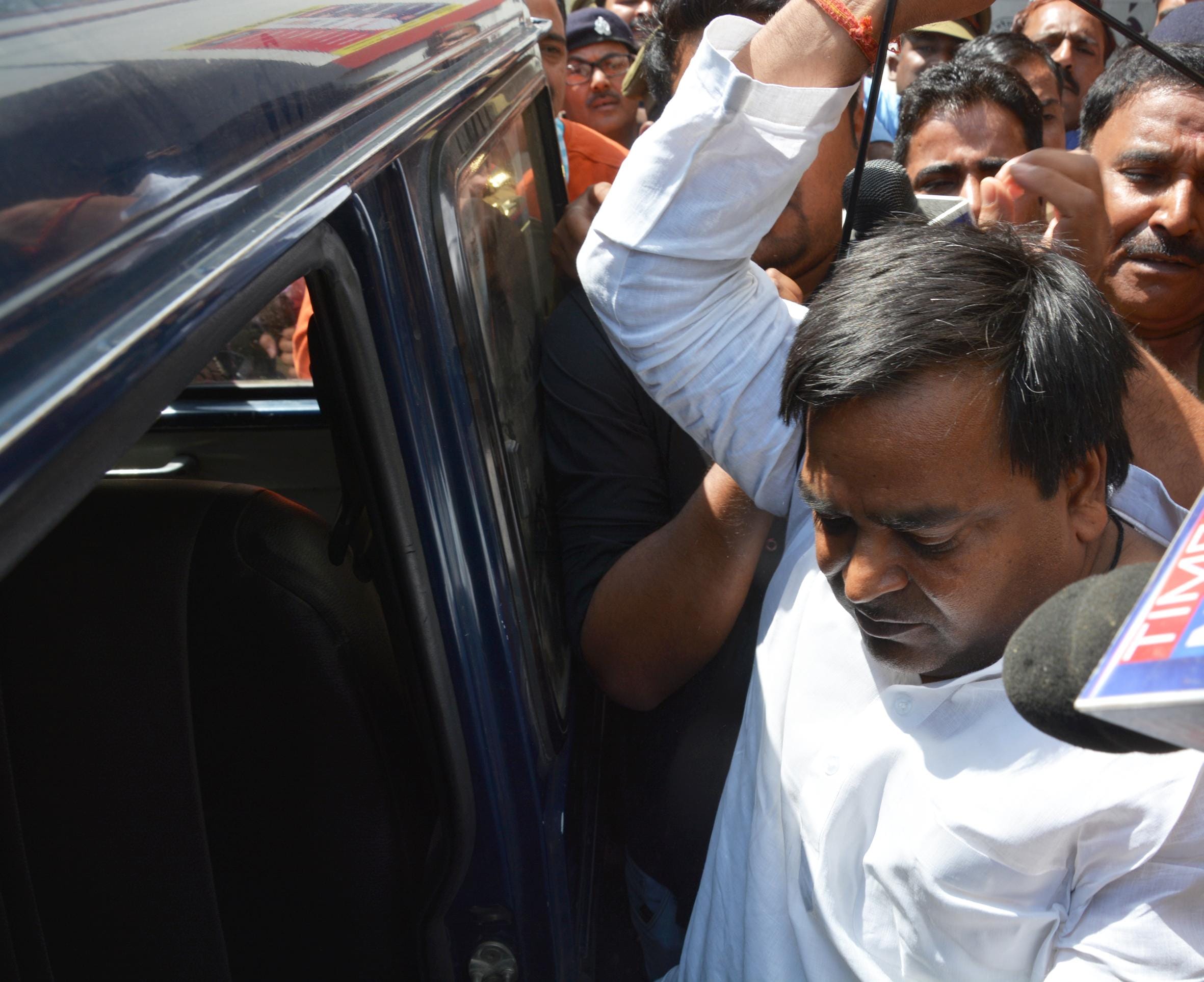 gayatri prajapati gave statement to ssp