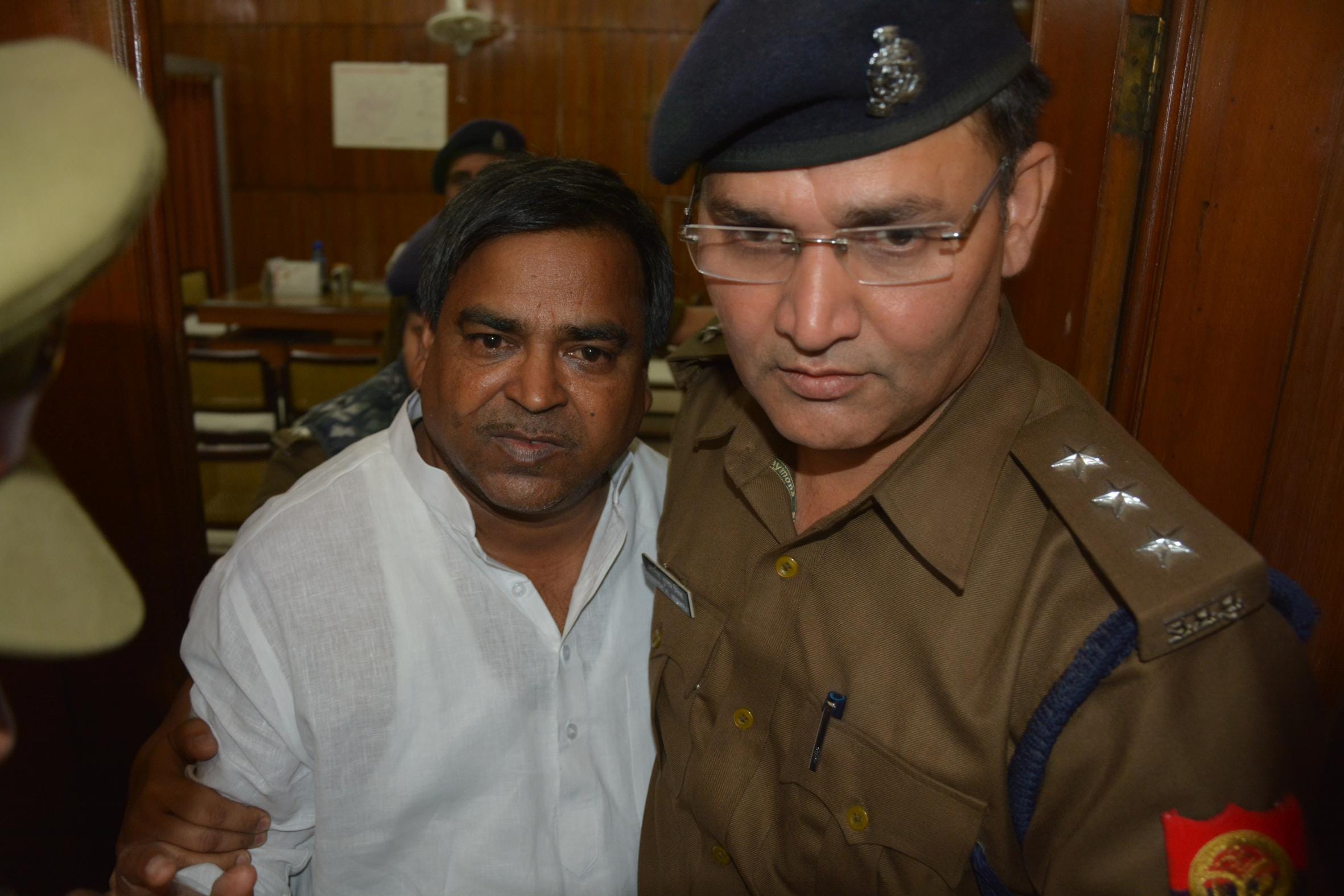  gayatri prajapati in Jail.