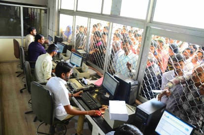 cleaners of sms hospital goes on strike in jaipur