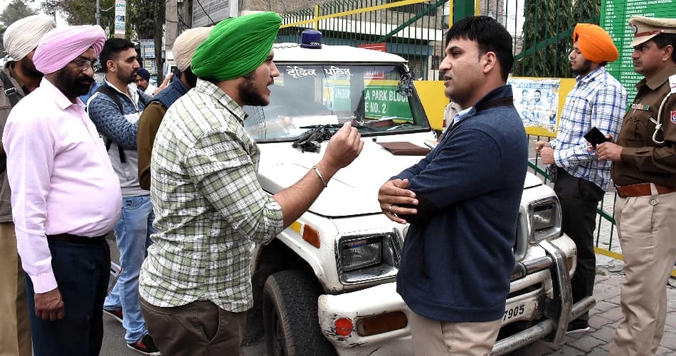 Simarjit Bains's son traffic chalan in ludhiana, punjab news