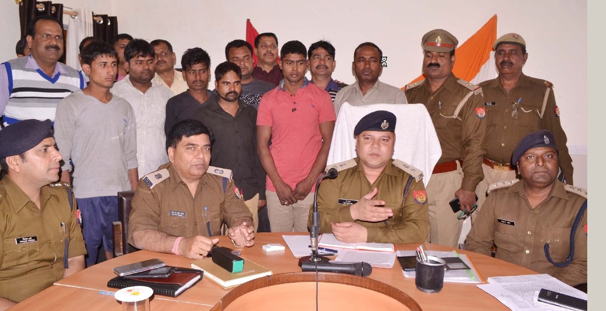 Six kidnappers arrested after encounter, two absconding