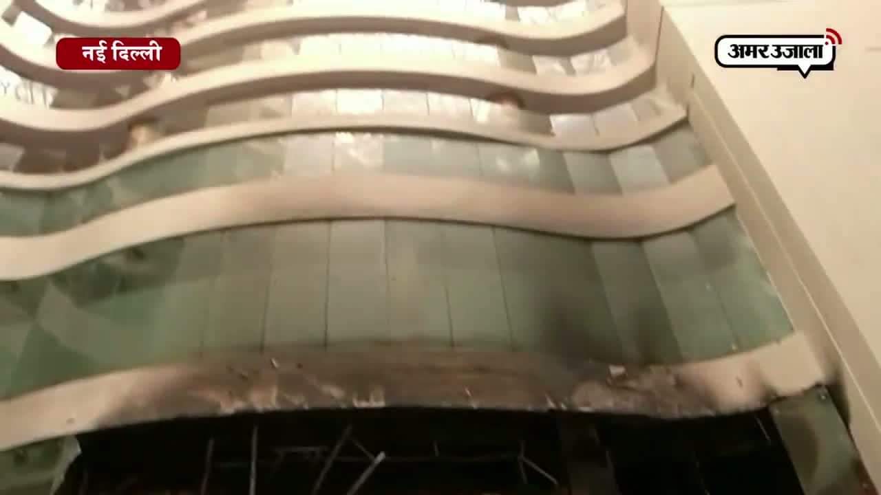 धोनी के होटल में लगी आग , बाल-बाल बचे 