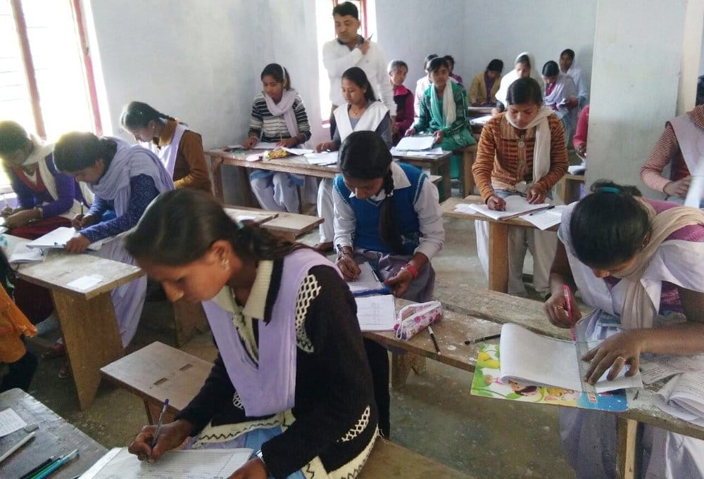 3286 examinees absent 