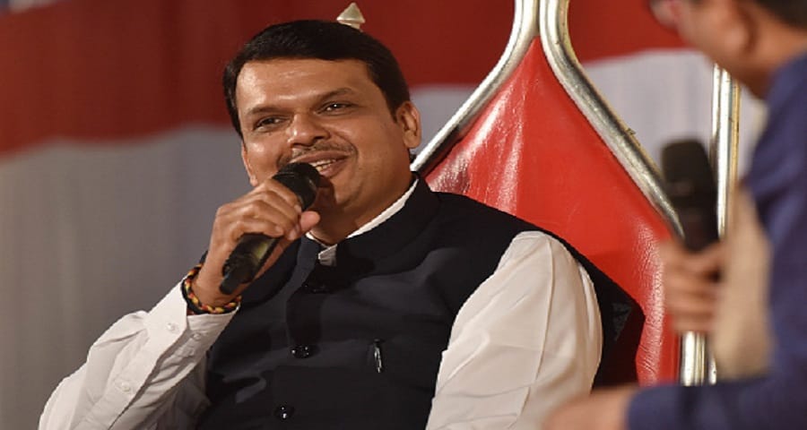 Maharashtra cm devendra fadnavis announced loan waive off and house to flood affected
